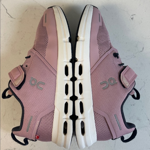 On Running Cloud Play Kids Athletic Shoes Size 13 Zephyr / White Girls Trainers - Picture 8 of 17